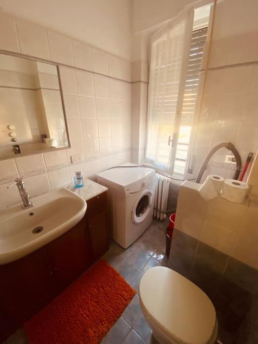 Lovely Flat, Super Connected To The Centre,Wifi,4P Milano Eksteriør billede