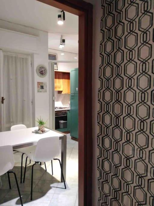 Lovely Flat, Super Connected To The Centre,Wifi,4P Milano Eksteriør billede