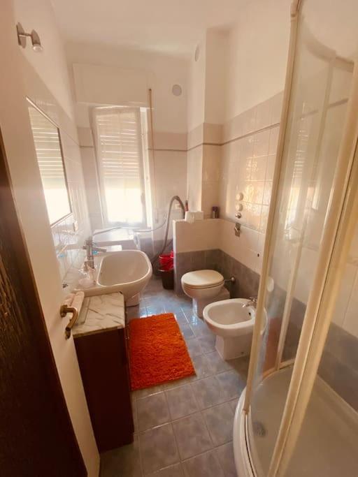 Lovely Flat, Super Connected To The Centre,Wifi,4P Milano Eksteriør billede